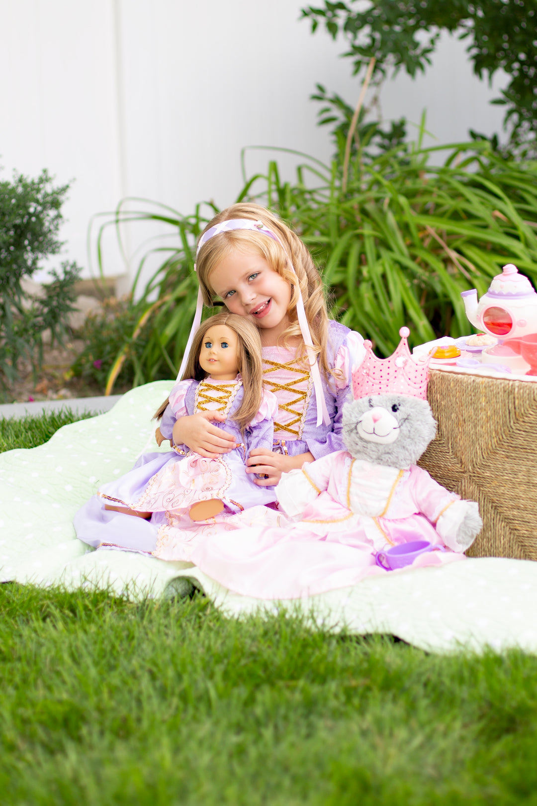 rapunzel green dress Doll Classic – Little Adventures The back has elastic Color:Medium Grey Bridesmaids Dresses with Bows holiday-hues