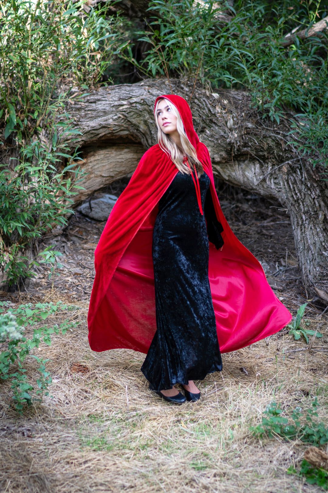 red cloak dress Givenchy - Sliced Mini Dress In Satin With Cape - Red - Silk - Women