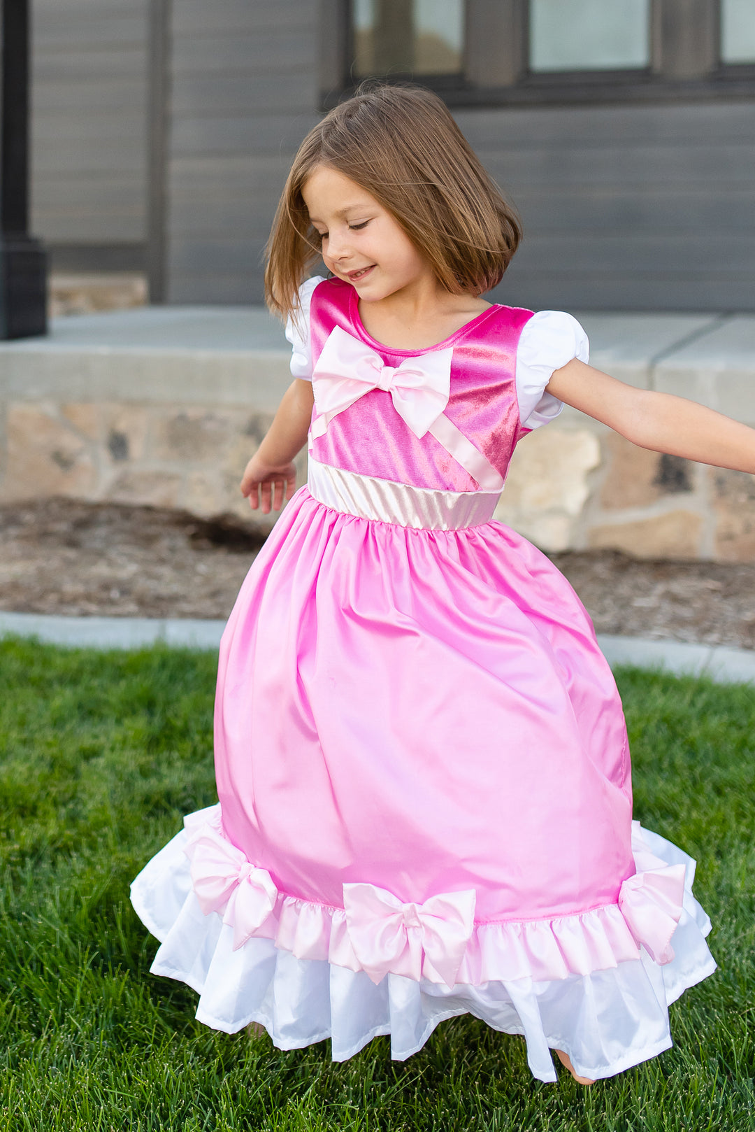 Little Adventures 11003 Cinderella Ball Gown Dress for 5-7 Years - Large Little Adventures 11003 Cinderella Ball Gown Dress for 5-7 Years - Large