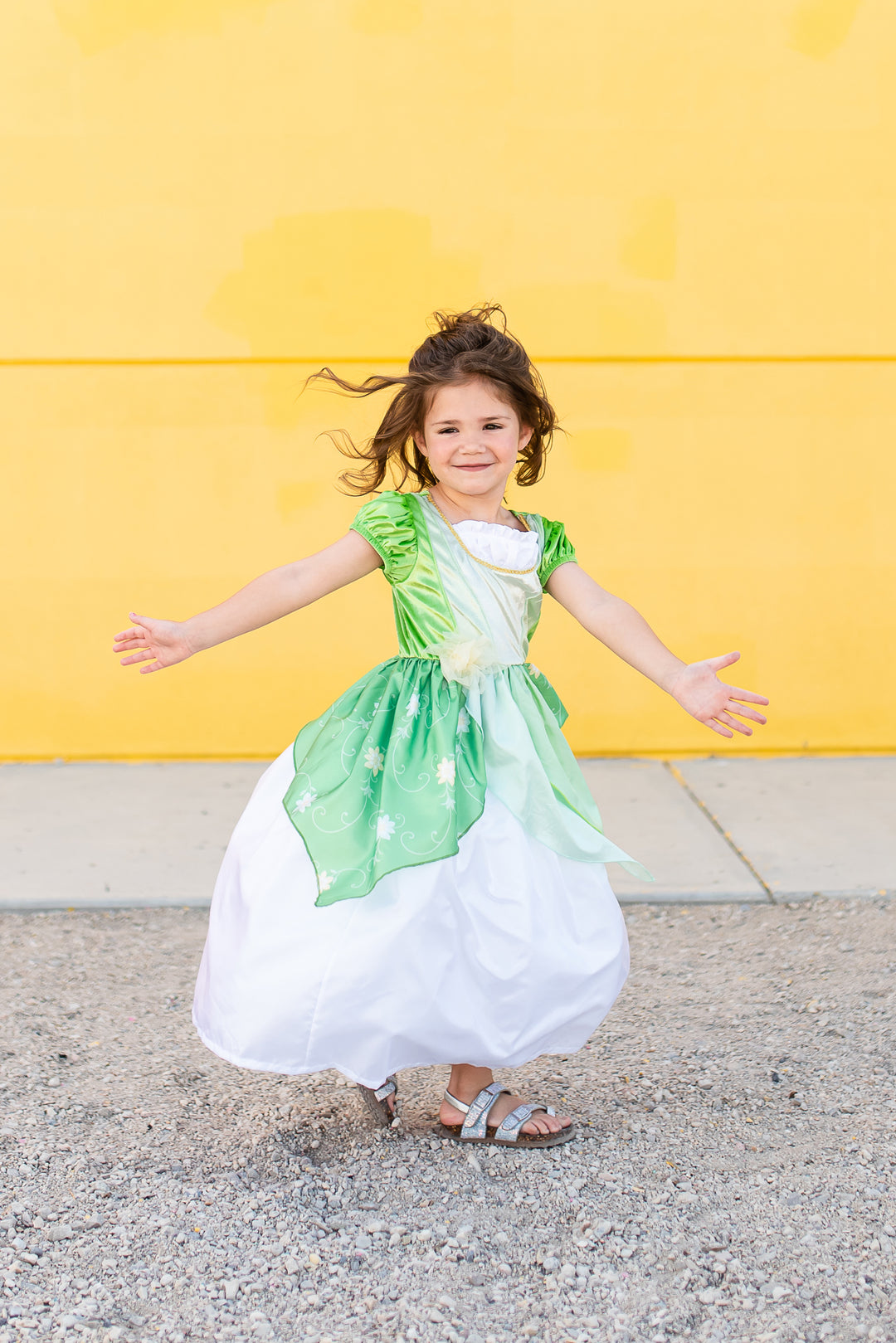 lily tots princess dresses Pad Dress Your child will enjoy Color:Brown Dress boohoo Women's Petite Chiffon Kentfield