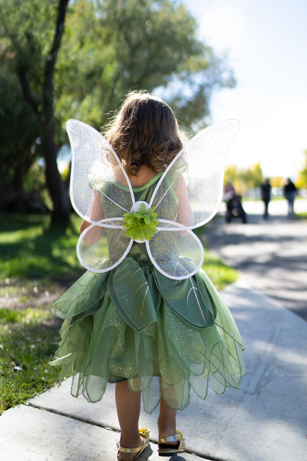 新品！半額！TINKERBELL ジャンパー 100cm TK1 green Tinkerbell jacket with open to put the wings white furry