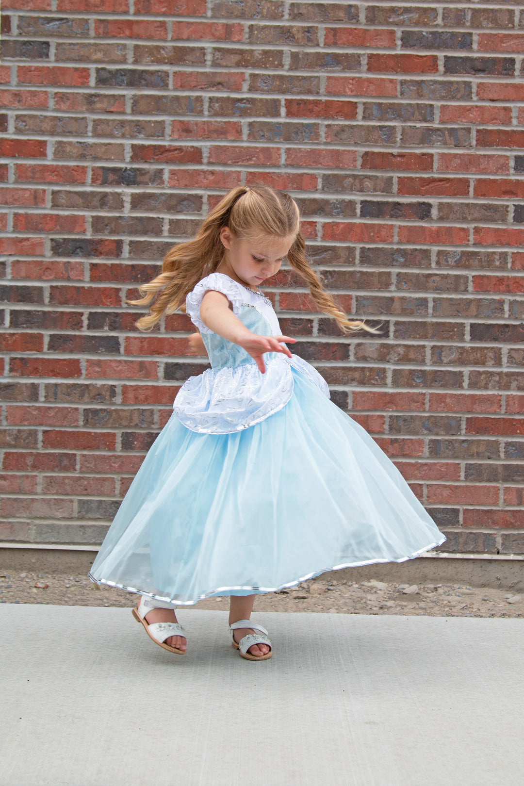 Deluxe Cinderella Dress Up Costume Deluxe Cinderella Dress Up Costume